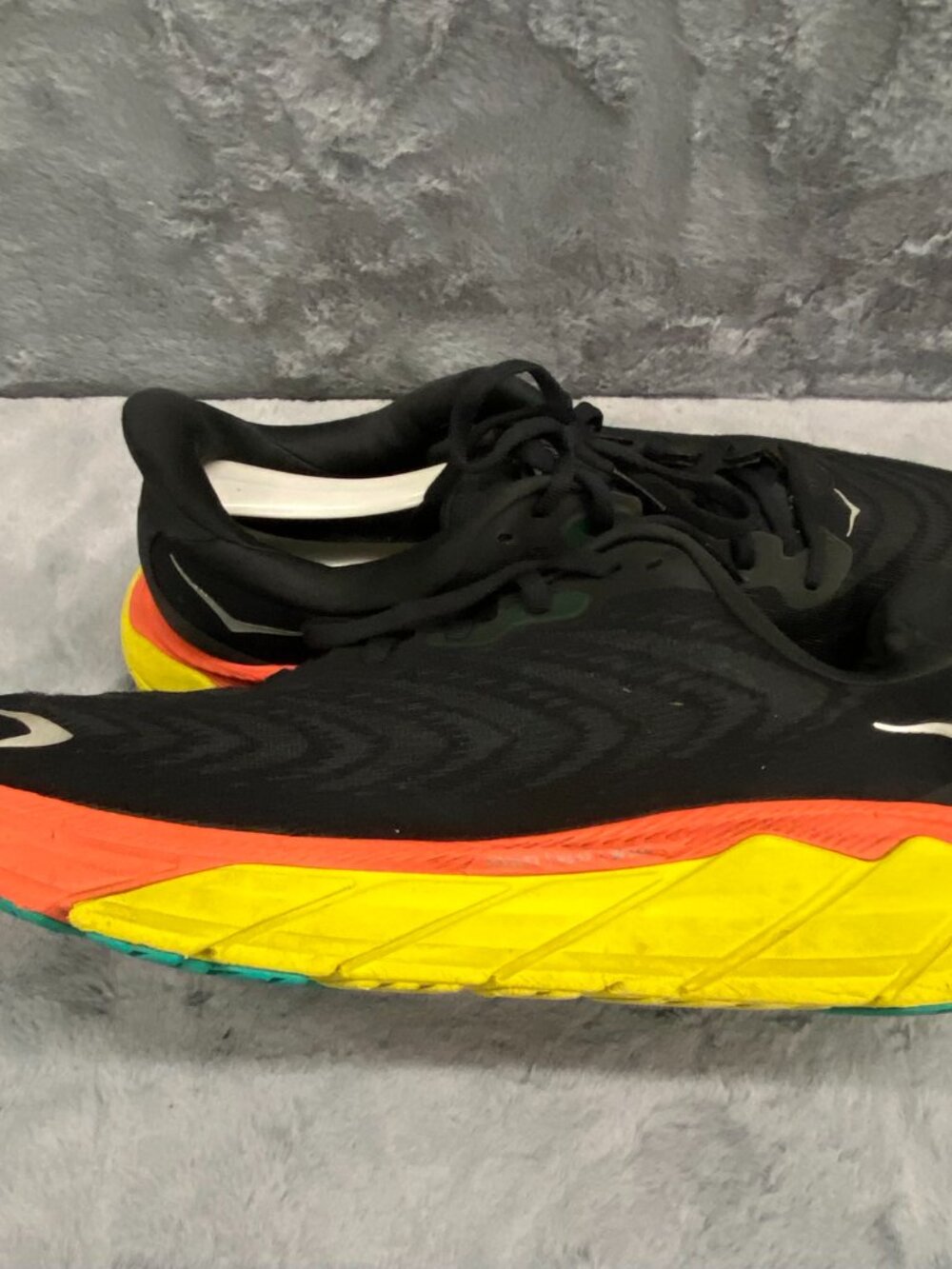 Hoka Arahi 6 Mens SIze 11 D Running Gym Casual Sneakers Black Orange Yellow - Picture 5 of 12